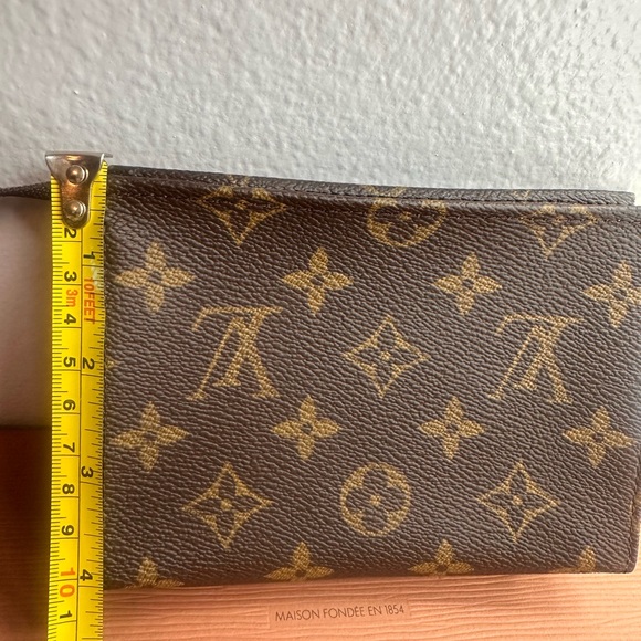 Louis Vuitton Brown Monogram Poche Toilette 15 Cosmetic Bag - Picture 12 of 12
